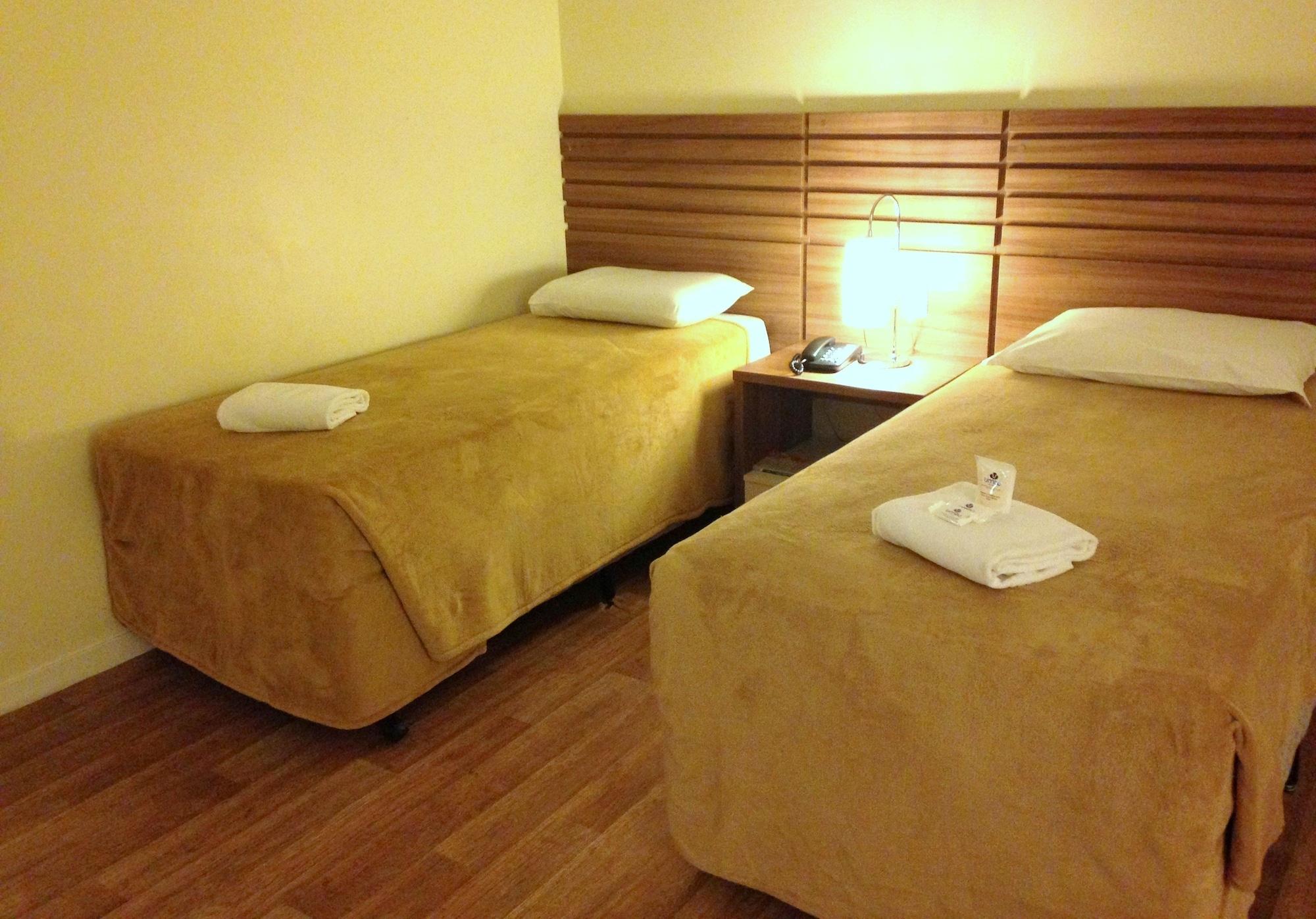 Umbu Hotel Porto Alegre - Centro Historico - Prox Aeroporto 15Min מראה חיצוני תמונה