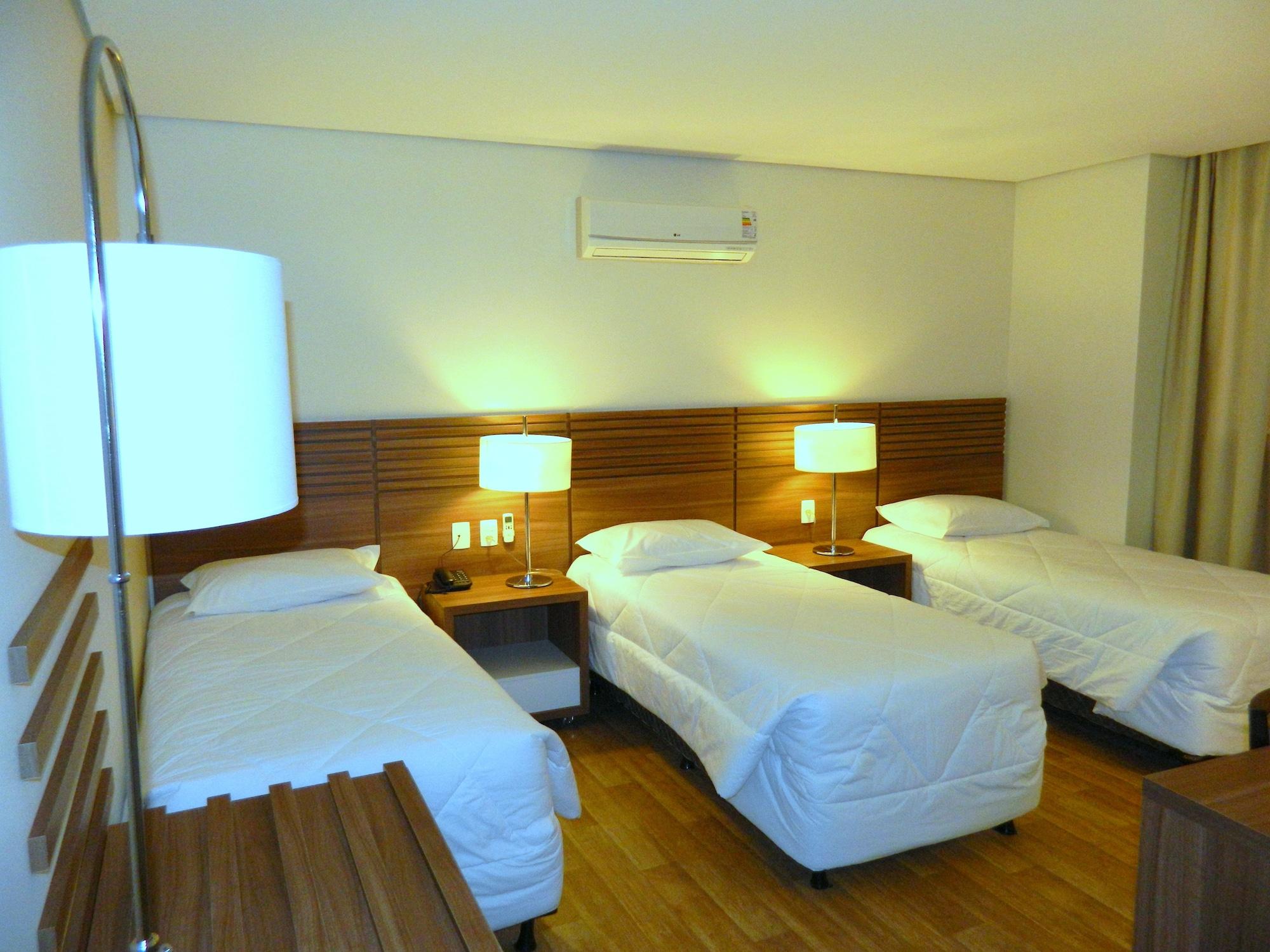 Umbu Hotel Porto Alegre - Centro Historico - Prox Aeroporto 15Min מראה חיצוני תמונה