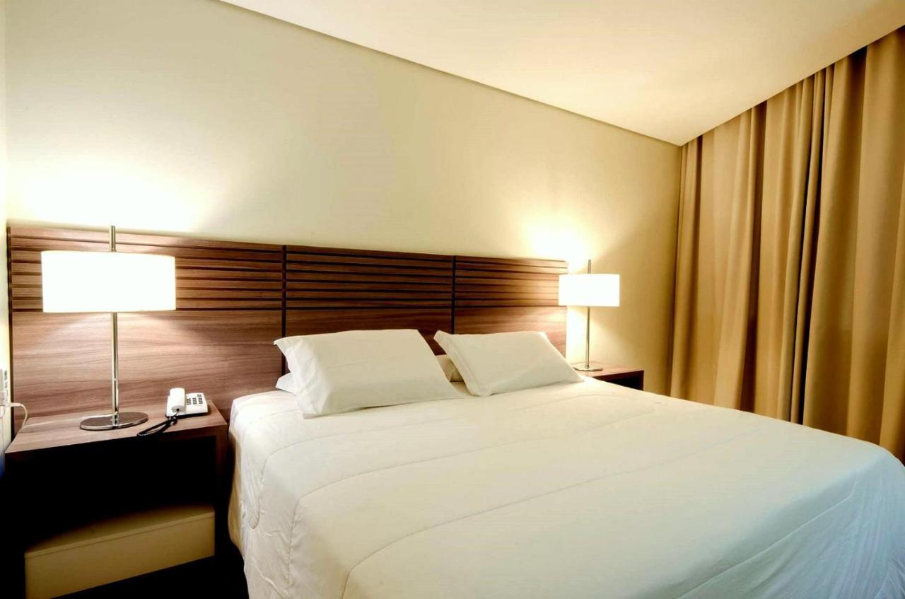 Umbu Hotel Porto Alegre - Centro Historico - Prox Aeroporto 15Min מראה חיצוני תמונה