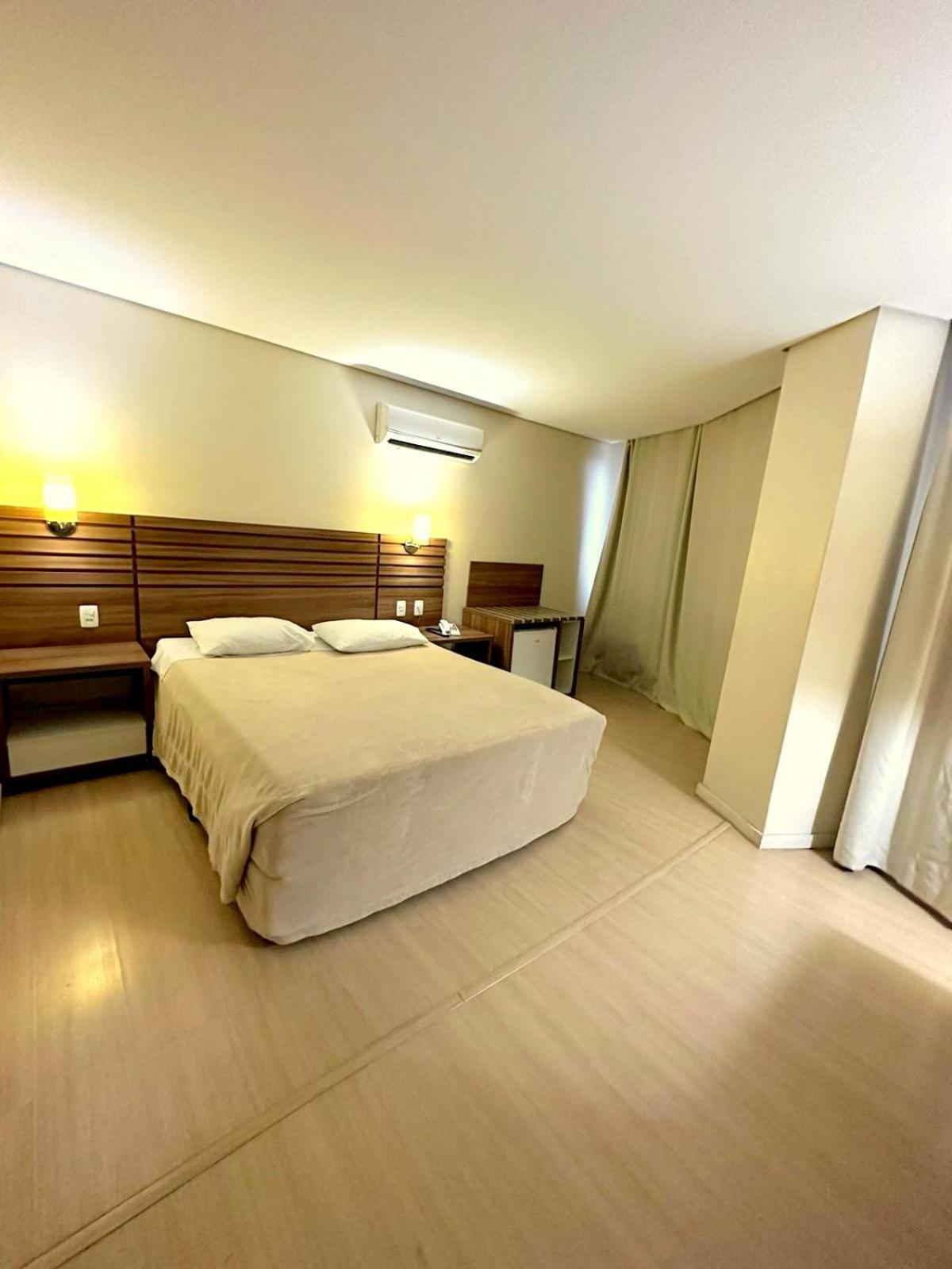 Umbu Hotel Porto Alegre - Centro Historico - Prox Aeroporto 15Min חדר תמונה