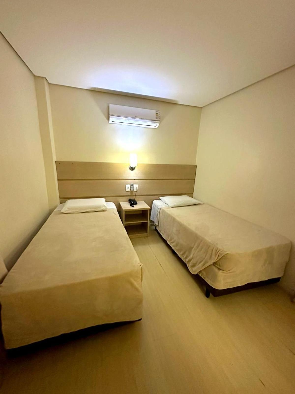 Umbu Hotel Porto Alegre - Centro Historico - Prox Aeroporto 15Min חדר תמונה