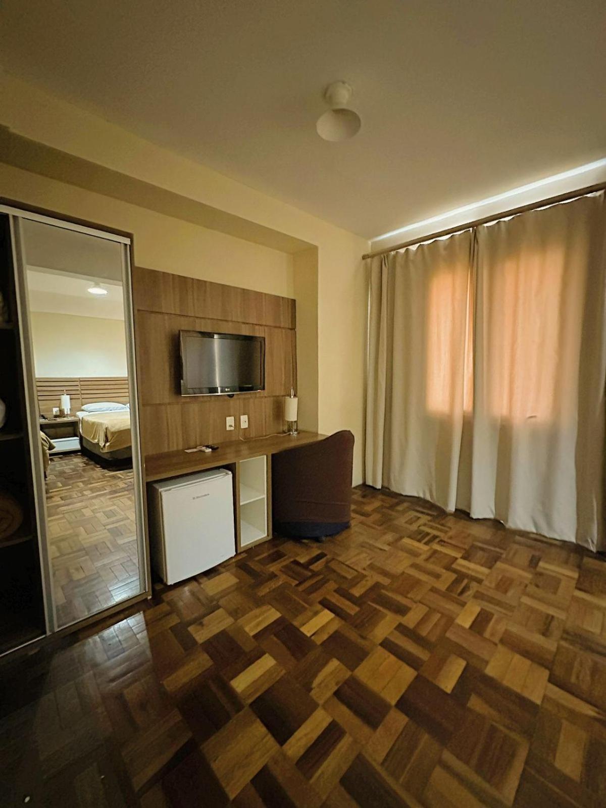 Umbu Hotel Porto Alegre - Centro Historico - Prox Aeroporto 15Min חדר תמונה