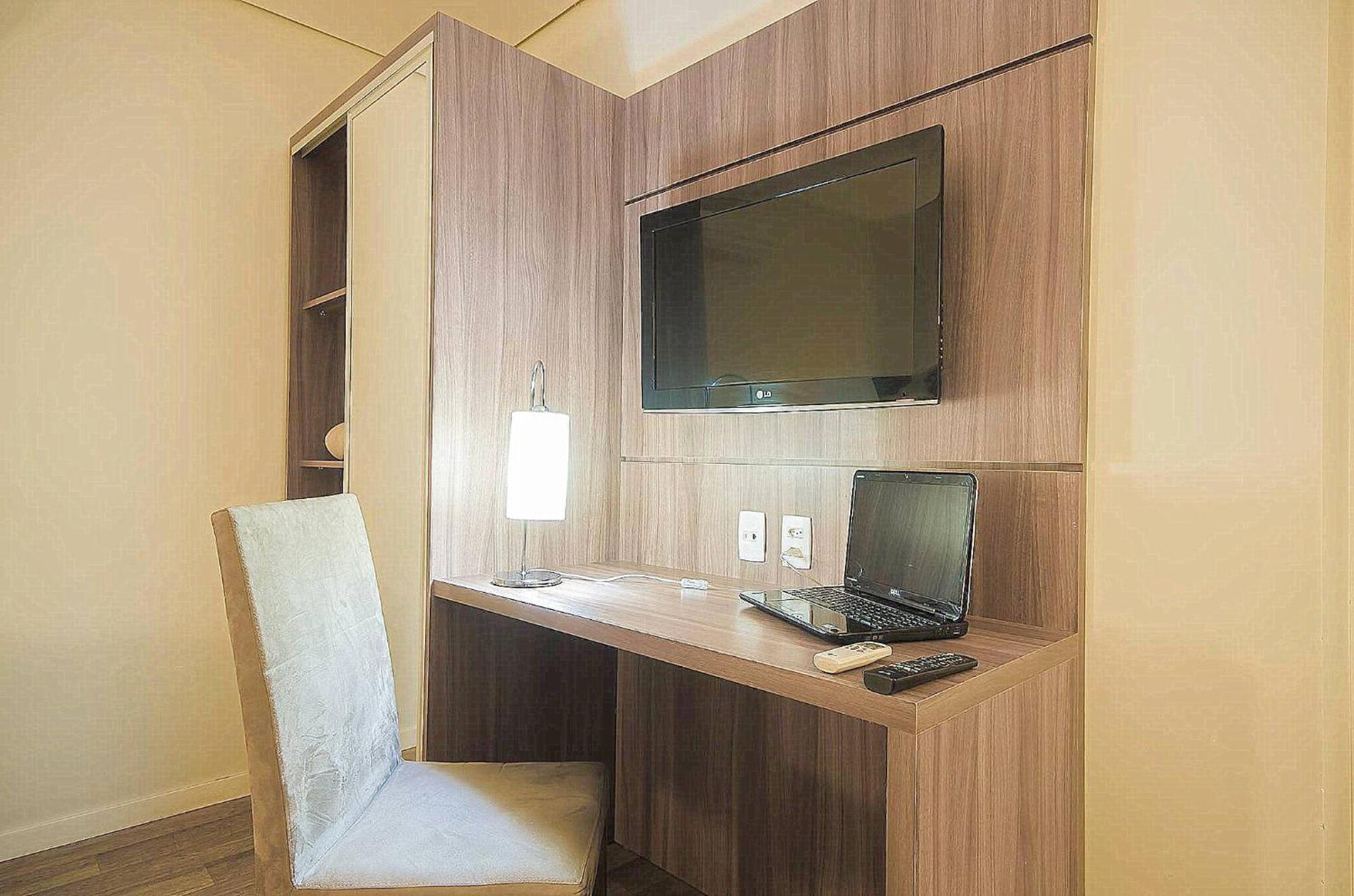 Umbu Hotel Porto Alegre - Centro Historico - Prox Aeroporto 15Min חדר תמונה