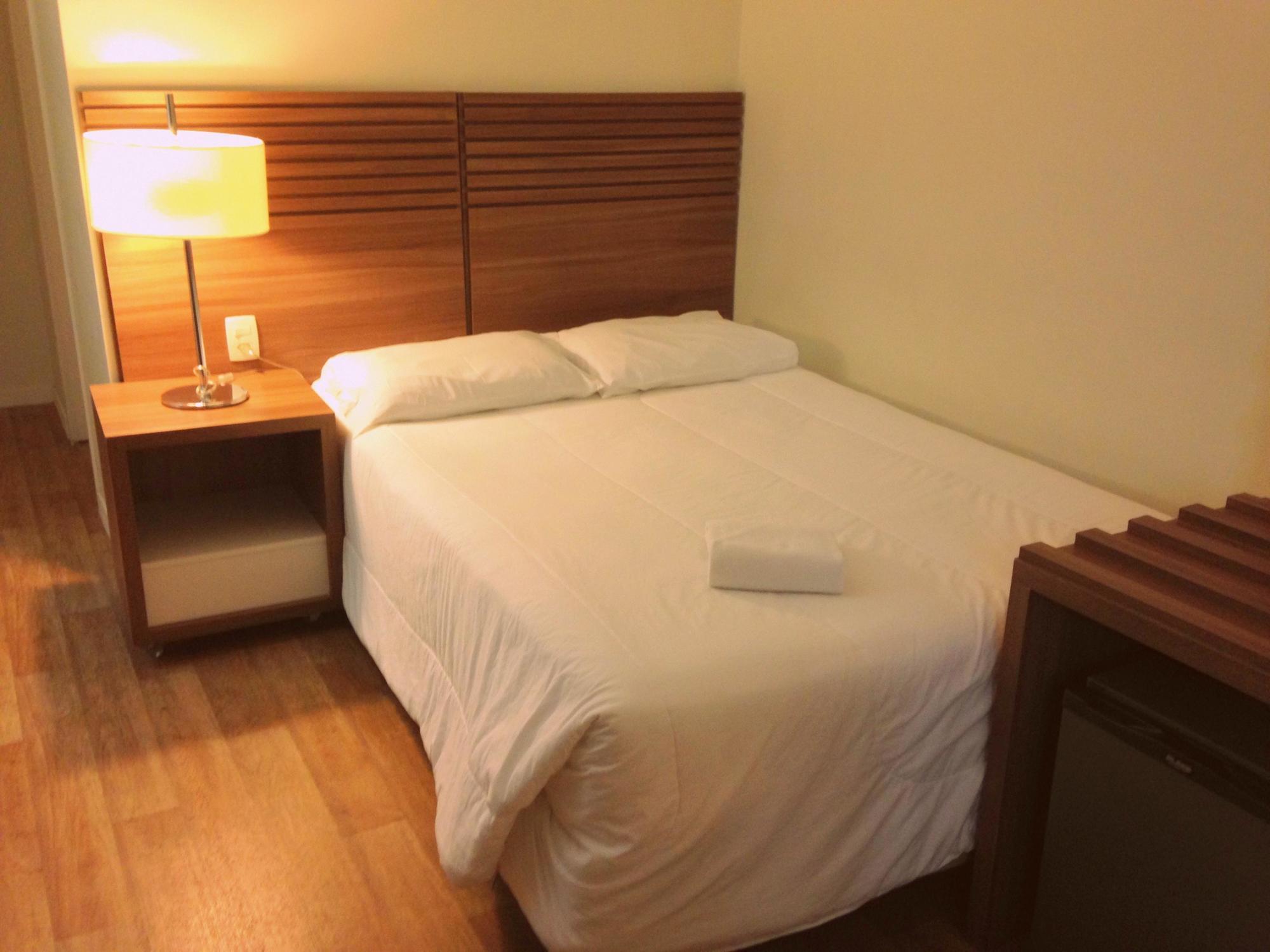 Umbu Hotel Porto Alegre - Centro Historico - Prox Aeroporto 15Min מראה חיצוני תמונה